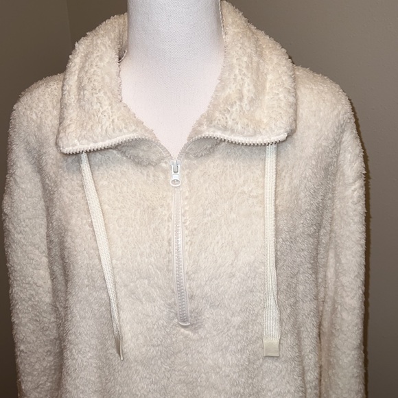 Cream Sherpa 3/4 Zip Pullover Women’s Medium - Picture 2 of 5
